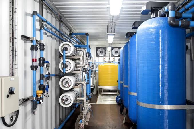 Peralatan produksi air minum terpusat