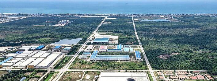 Pemandangan udara pengembangan industri pesisir